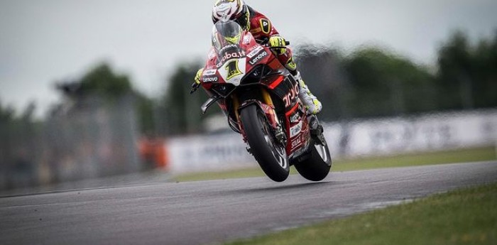 World Superbike: Bautista repitió victoria en Donington Park