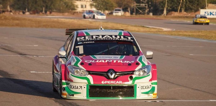 TC2000: Leonel Pernía comandó el "1-2-3" del AXION energy Sport en La Rioja