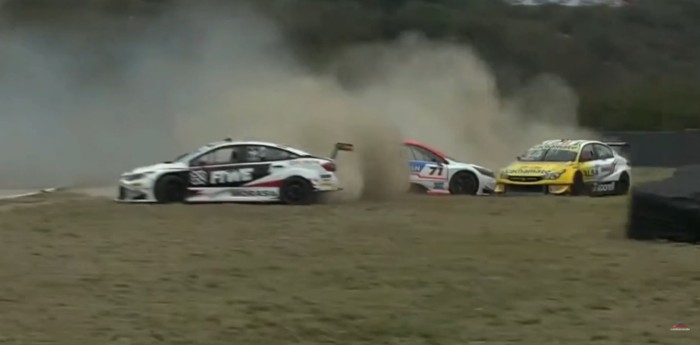 TC2000: fuerte golpe en la largada de la segunda final en La Rioja