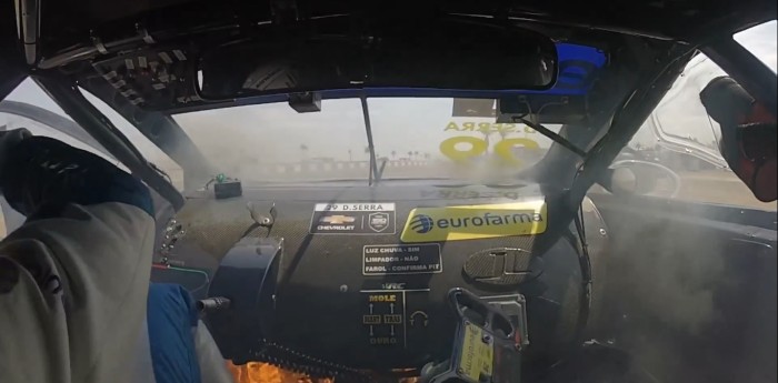 Stock Car: un rival de Matías Rossi sufrió un incendio en su auto cuando iba a boxes