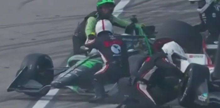 IndyCar: ¡De no creer! Canapino se encontró con un rival cuando salía de boxes