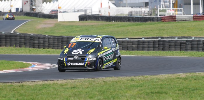 Turismo Pista: Bosio ganó la serie más veloz de la Clase 2