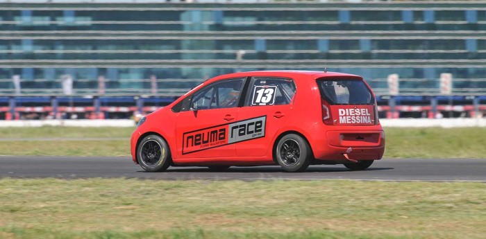 Turismo Pista: Tomás Fineschi se destacó entre los invitados de la Clase 2