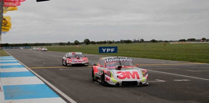 TC: el espectacular duelo entre Rossi y Werner en La Pampa 2014