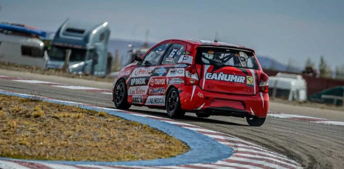 TN: Renzo Blotta apareció sobre el final del último entrenamiento en Viedma