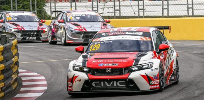 TCR World Tour: Girolami fue sexto en la segunda final y Michelisz gritó campeón