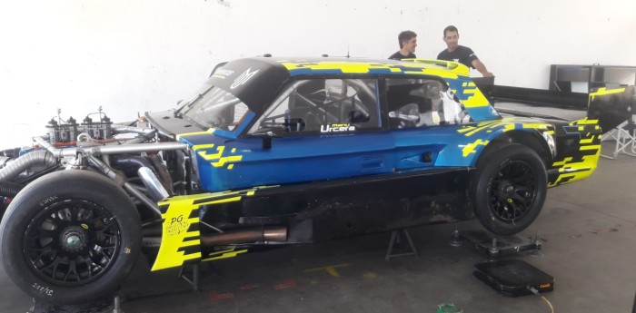 TC: Urcera prueba el Ford del Moriatis Competición en La Plata