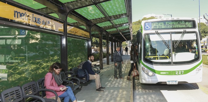 ¿Cómo funcionará el transporte público en Nochebuena y Navidad?