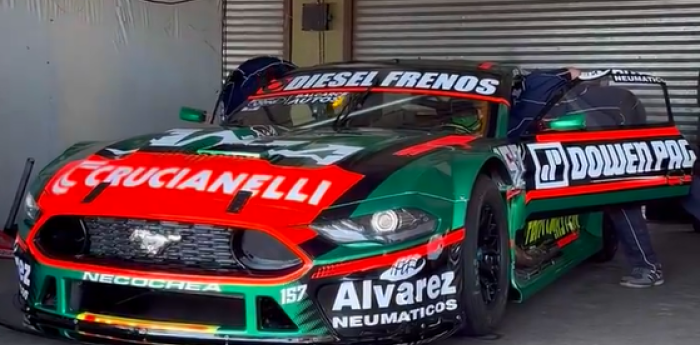 TC: el Ford Mustang de De Benedictis sale a pista en La Plata