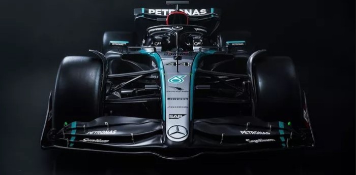 F1: La comparación entre el Mercedes W14 y el W15