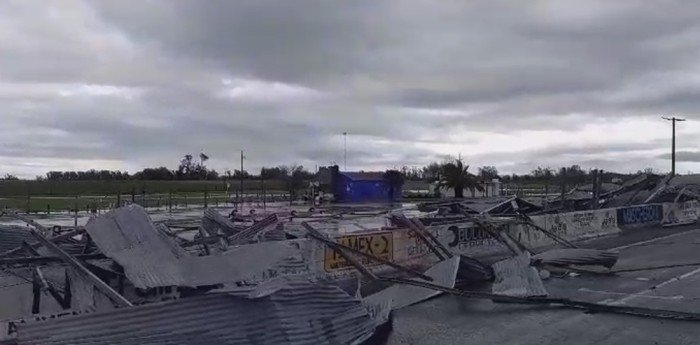 ÚLTIMO MOMENTO: un temporal causó importantes destrozos en el autódromo de 9 de Julio