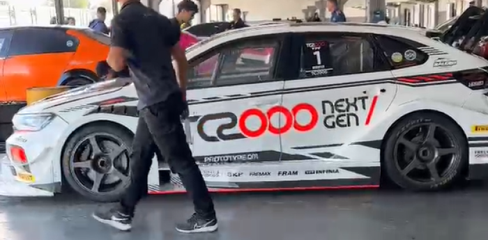 TC2000: la Volkswagen Nivus ya gira en el autódromo de Buenos Aires