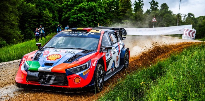 WRC: Neuville y Evans empatados en la punta tras la jornada de viernes en Croacia