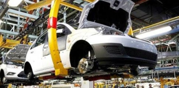 Cayó la producción y exportación de autos en abril