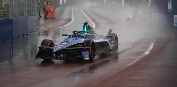 Fórmula E: Vandoorne acertó con la entrada a boxes temprana y se llevó la victoria en Tokio
