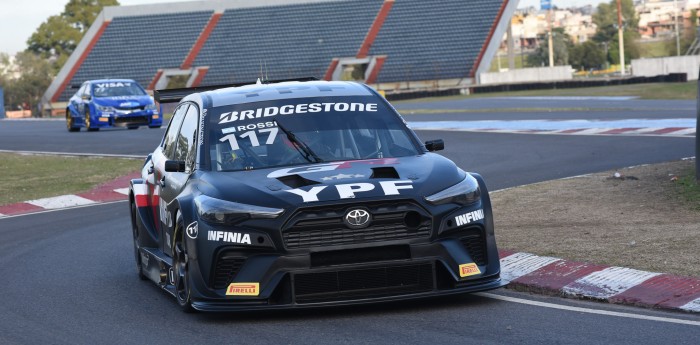 TC2000: Matías Rossi clavó el nuevo récord del circuito 8 y logró la pole position en Buenos Aires