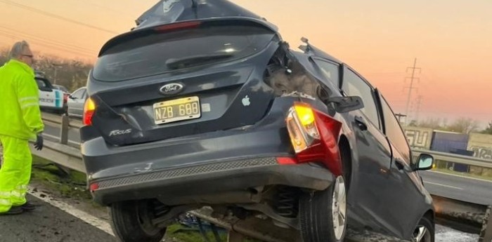 Accidente fatal: murió el hijo del jefe policial de Hurlingham tras despistar en el Camino del Buen Ayre