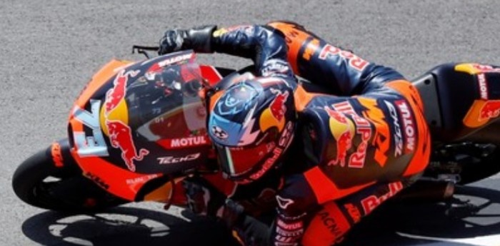 Moto 3: Valentín Perrone sumó puntos en su paso por Aragón