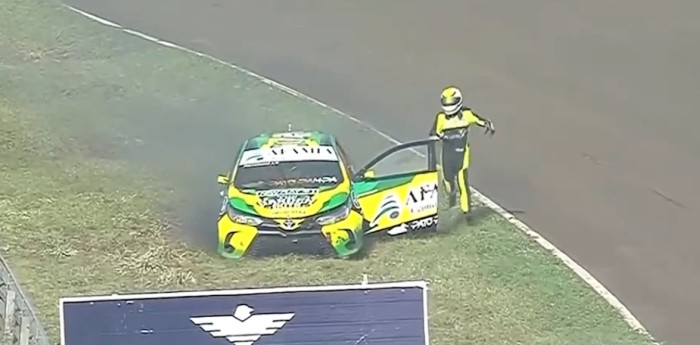TN APAT: ¡Dramático momento! Su auto tomó fuego y tuvo que correrlo para poder frenarlo
