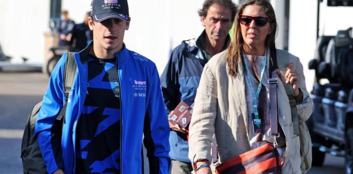 F1: Colapinto llegó al circuito acompañado por María Catarineu y su padre