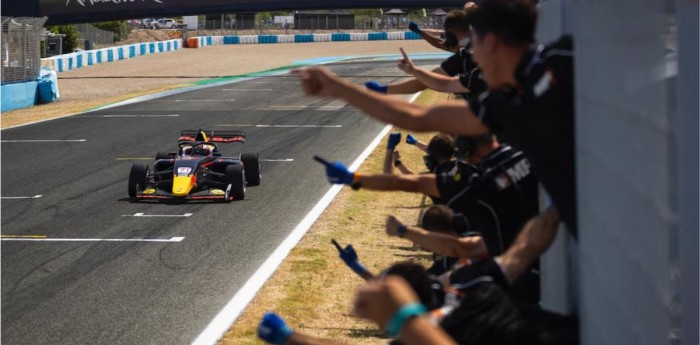 ¡Un argentino campeón con Red Bull! Colnaghi se quedó con el campeonato de Eurocup 3