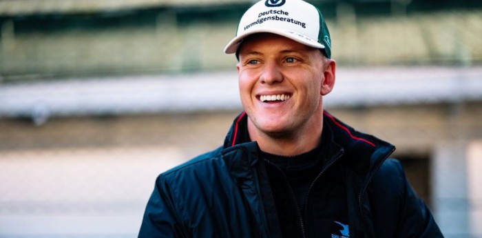 Mick Schumacher probó por primera vez un IndyCar