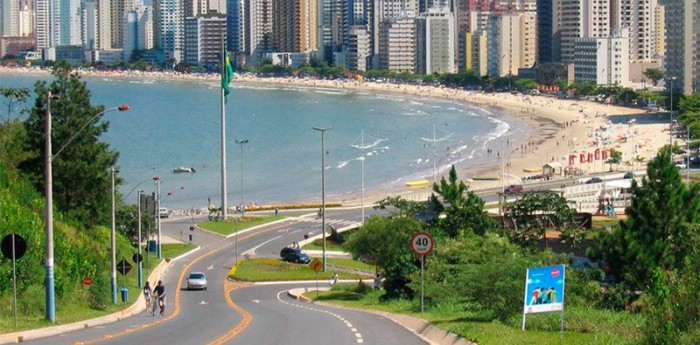 Cuánto cuesta viajar a Brasil en auto en el verano 2026: guía completa para argentinos