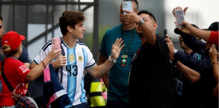 F1: ¡Exclusivo! La opinión del público argentino en Interlagos sobre el viernes de Colapinto