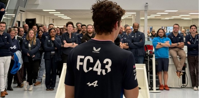 F1: ¡Gran gesto! Colapinto pasó por la fábrica de Alpine y le agradeció a los trabajadores