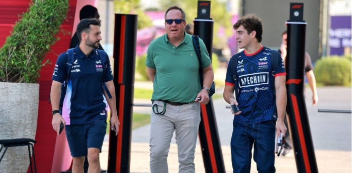 F1: ¡Hola Franco! Colapinto llegó al paddock de Qatar