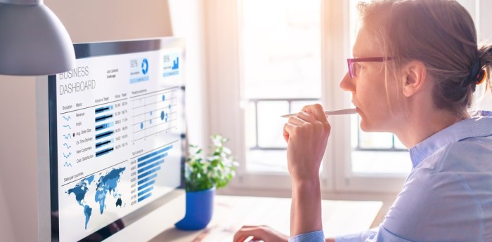 Trabajo remoto 4.0: el monitoreo invisible que redefine la frontera entre eficiencia y vigilancia