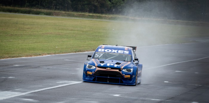 TC2000: Vivian fue un velocista para llevarse la pole position y la definición se estiró hasta el domingo