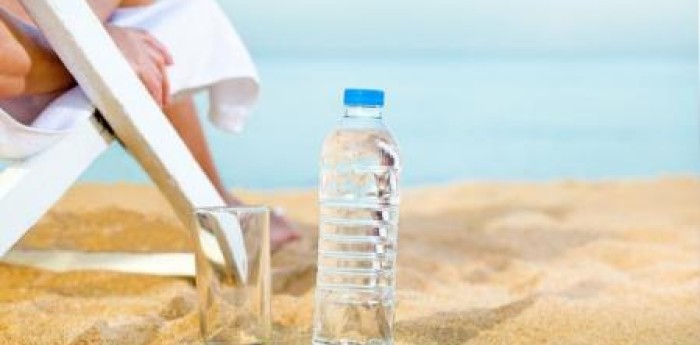 Salud y bienestar: el manual definitivo para no deshidratarse en este verano 2026