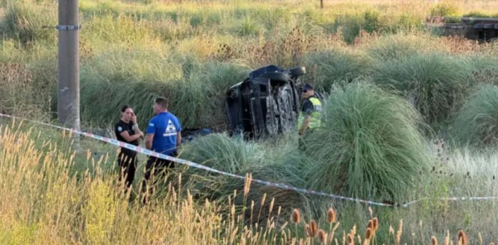 Murió un hombre tras volcar su auto en la Ruta 2 camino a Mar del Plata