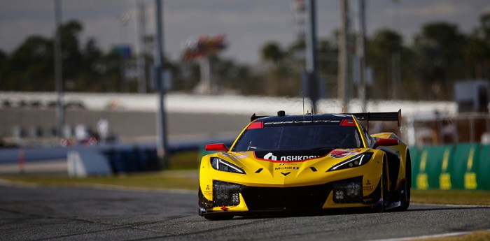 24 Horas de Daytona: el Corvette de Varrone sorteó una accidentada largada y subió al cuarto lugar en la GTD Pro