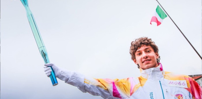 Kimi Antonelli portó la antorcha de los Juegos Olímpicos de Invierno Milano Cortina 2026