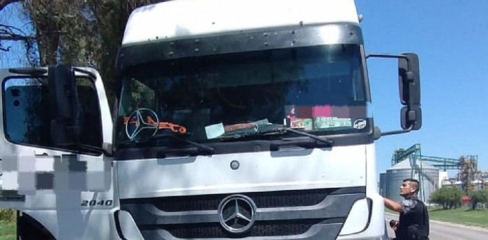 Un camionero fue detenido por trasladar a una joven contra su voluntad
