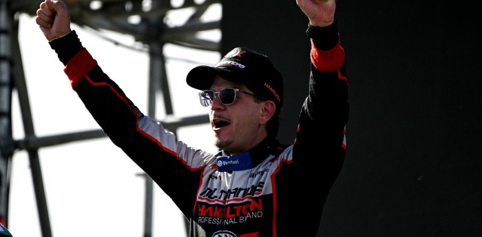 TC: ¡Impoluto! Lugón presentó el diseño de su Mustang para el 2026