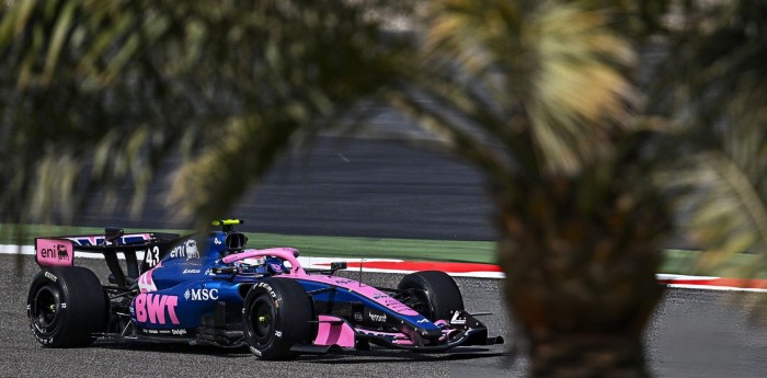 F1: ¡A puro derrape! La particular forma en que Colapinto salió de boxes y causó asombro en Bahréin