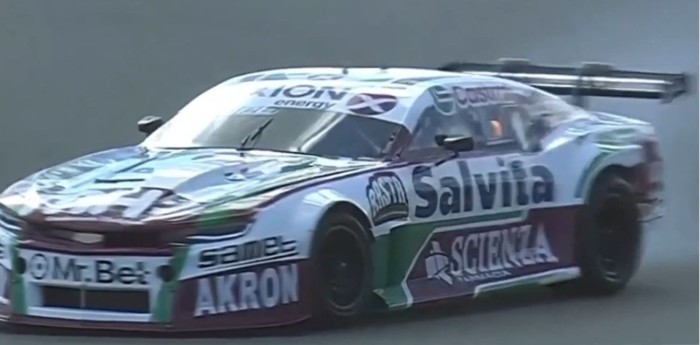 TC: ¡Ya está en la pista! El Camaro de Canapino con un diseño renovado ya acelera en El Calafate