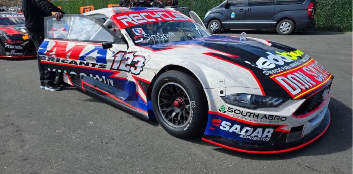 TC Pista: Santilli Pazos voló y se quedó con la primera clasificación del año en El Calafate