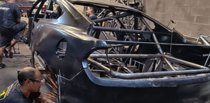 TC: ¡A pleno! El Savino Sport ya está enchapando el nuevo Mustang para Trosset