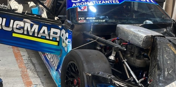 Trosset, cada vez más cerca de volver al TC: mostró su nuevo Mustang terminado y girará en el Mouras