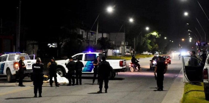 Dos motociclistas fallecieron en una accidentada noche en Mar Del Plata