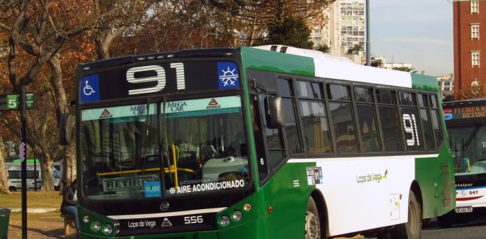 Una línea de colectivos que une La Matanza con CABA cambiará su recorrido ¿De cuál se trata?