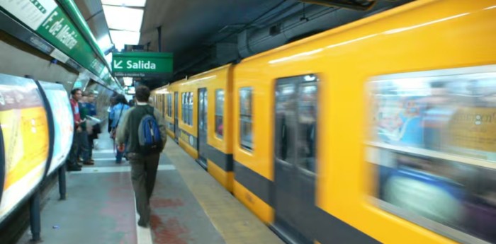 La Línea D de Subte extenderá su horario de servicio por los shows de AC/DC en River