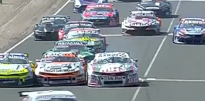 TC: en un relanzamiento caótico, Catalán Magni rompió motor y Canapino se chocó con Landa en la final en Neuquén