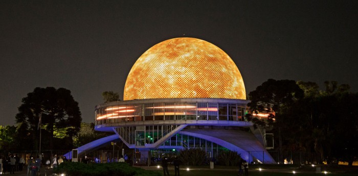 Cuenta regresiva en Buenos Aires: el Planetario se prepara para vivir el regreso de la NASA a la Luna