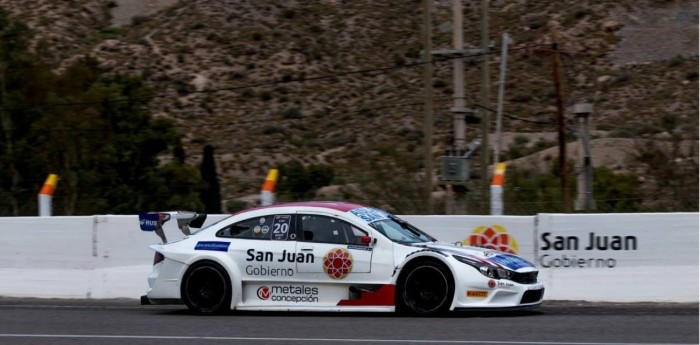 Top Race: Flaqué pisó fuerte de local y lideró el segundo entrenamiento en El Zonda