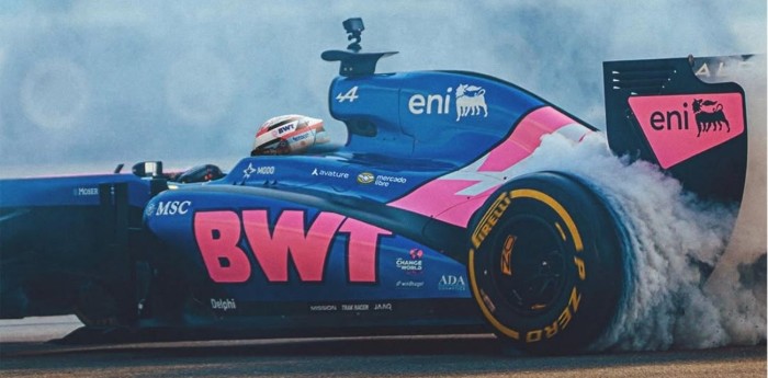 ¡La manija es total! La publicación de Alpine por el Road Show de Colapinto en Buenos Aires